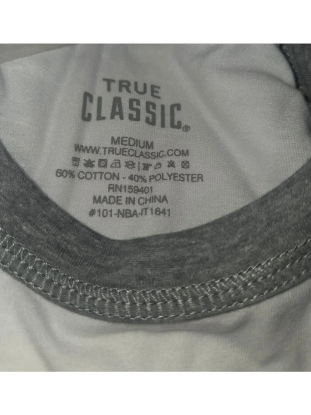 True Classic 3/4 Sleeve Two tone Crew Neck Shirt White & Gray Men Size Medium NE